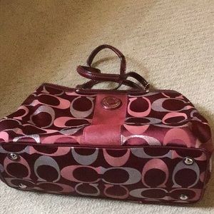 Red coach handbag in excellent used condition